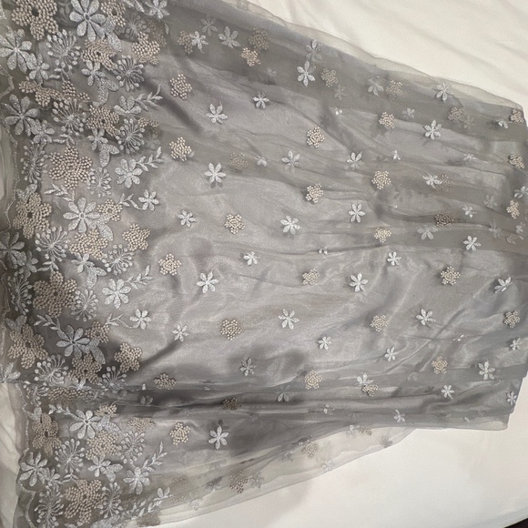 Tahari Arthur’s Levine - Picture 4 of 4